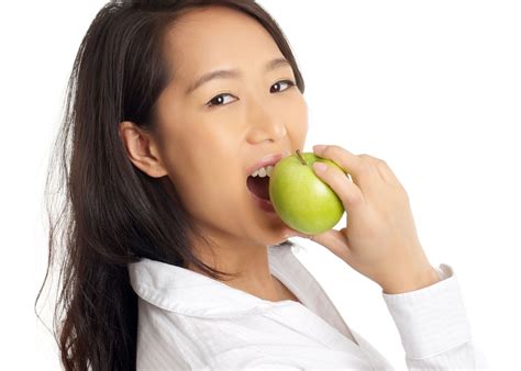 Anti-Aging Secret: Apple Stem Cells | EllaSkin