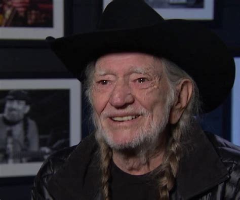 Willie Nelson Biography - Facts, Childhood, Family Life & Achievements