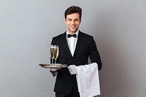 Food & Beverage: Advanced Waiter's Training | Free Course | Alison