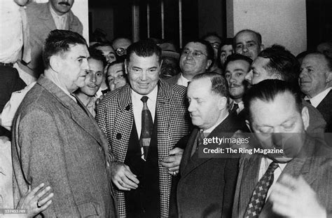 Jack Dempsey arrives in Buenos Aires and is greeted by ex boxer and... News Photo - Getty Images