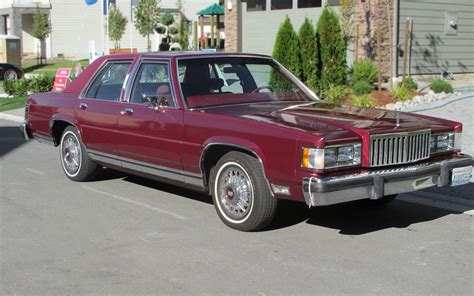 Perrrrfect: 1985 Mercury Grand Marquis LS | Barn Finds