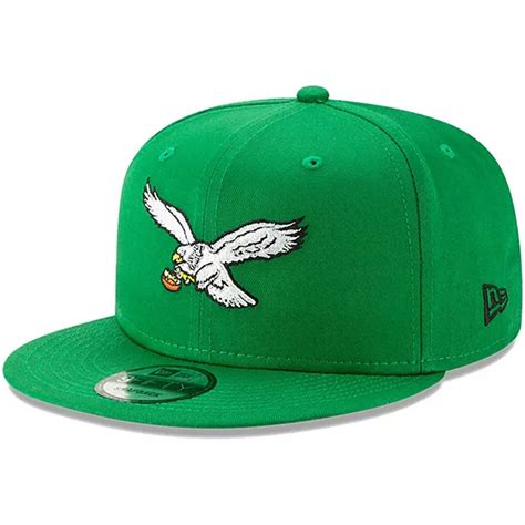 Men's New Era Kelly Green Philadelphia Eagles Throwback 9FIFTY Adjustable Snapback Hat