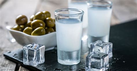 10 Best Ouzo Cocktails - Insanely Good