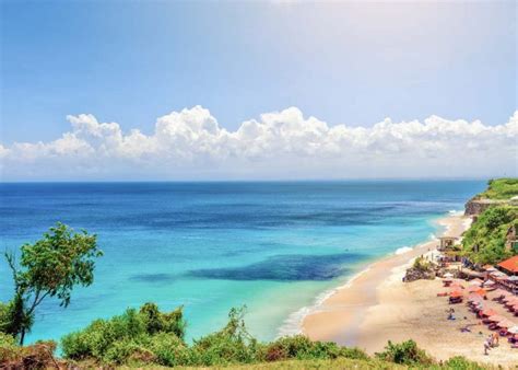 13 BEST Beaches in Uluwatu to Swim, Surf & Chill [2023]