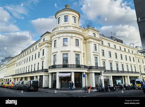 Charing Cross metropolitan police station, Westminster, London Stock Photo - Alamy