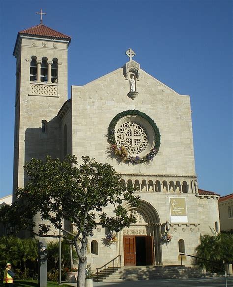 File:Saint Monica Catholic Church (Santa Monica, California).JPG - Wikimedia Commons