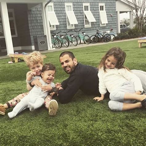 Family Wife, Happy Life from Eric Decker & Jessie James Decker's Cutest Family Moments | E! News