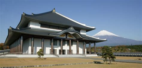 Taisekiji, Shizuoka | Budismo, Budismo nichiren, Japon