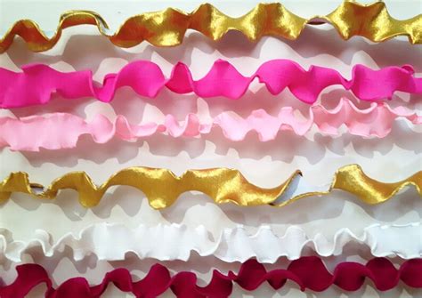 12 Crepe Paper Streamer Backdrop Victoria Pink Gold Wall - Etsy