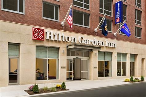 Hilton Garden Inn New York Times Square South: 2018 Prices, Reviews ...