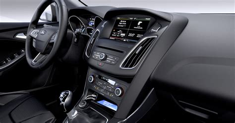 2014 Ford Focus facelift gets revised looks and interior Autodesk VRED Professional 2014 SR1 ...