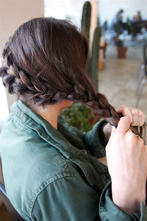 Katniss Braid – How To Do The Hunger Games Hairstyle (With images) | Katniss braid, Hair styles ...