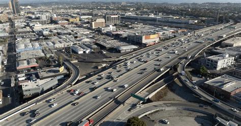 The long road ahead to fix the fire-damaged 10 Freeway - Los Angeles Times