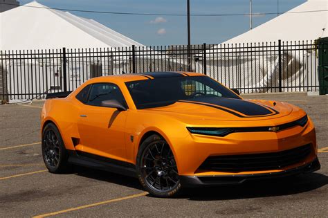 Transformers 4 Bumblebee Camaro spotted on set [Pics and First Video ...