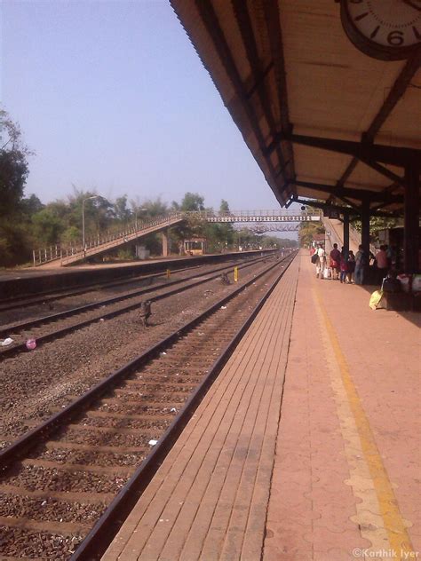 Kudal Railway Station Picture & Video Gallery - Railway Enquiry