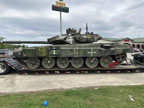 Russia's T-90 Tank 'Mysteriously' Appears In Louisiana, US; Pentagon ...