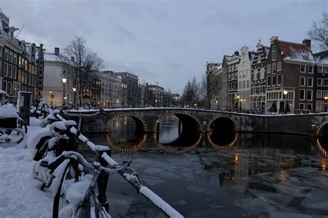 Amsterdam in winter. - SkyscraperCity