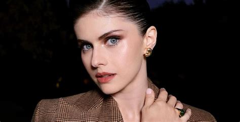 Alexandra Daddario Wows In Cherry Red Lipstick