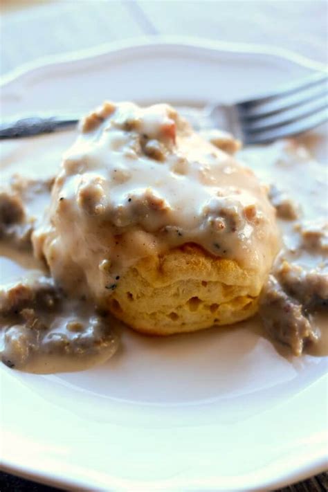 Biscuits And Gravy With Bacon