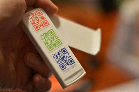 QR Code Stickers on Mini Business Card Holder | Moo Custom Q… | Flickr