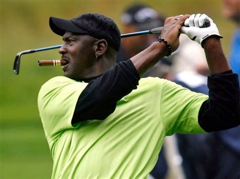 Michael Jordan's golf course fashion faux pas