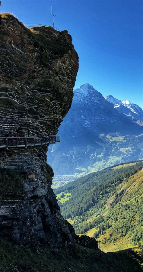 Grindelwald, Switzerland - turnagain blog | Paisaje de fantasía ...