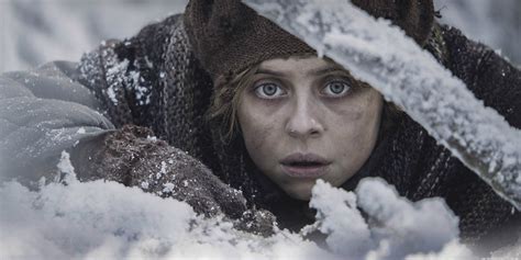 Ashes in the Snow Movie Trailer: Bel Powley Draws What She Sees