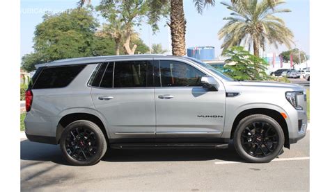 Used GMC Yukon SLT - BRANDNEW CONDITION 2023 for sale in Dubai - 694768