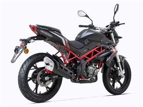 2019 Benelli BN 125 Naked Bike - Review Specs Horsepower