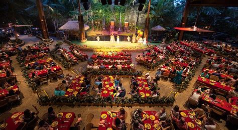 Have A Fun And Fact-filled Time At The Polynesian Cultural Center On Oahu, Hawaii | LeaLea Tours