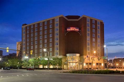 HILTON GARDEN INN DETROIT DOWNTOWN - Updated 2022 Prices & Hotel Reviews (MI)