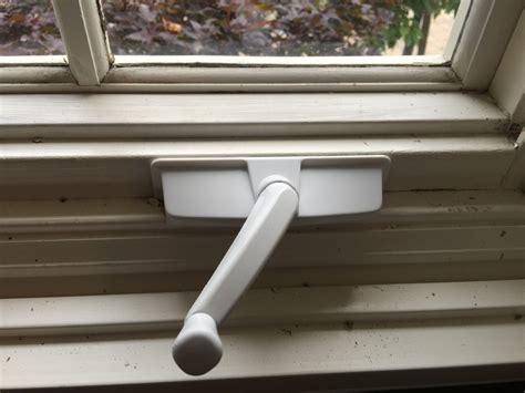 How to Replace a Broken Window Crank - Dengarden