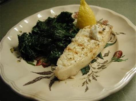 Grilled Halibut with Fennel Marinade