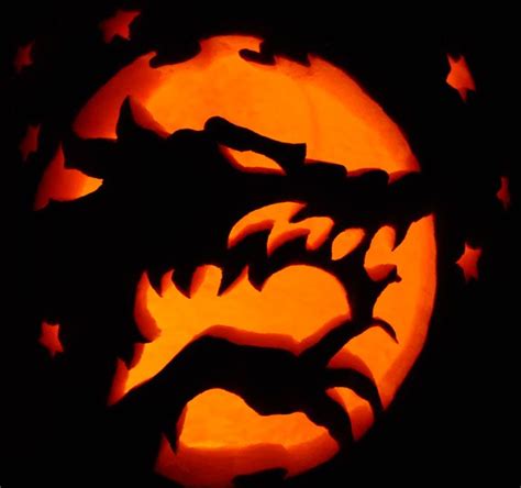 Werewolf | Halloween pumpkin carving stencils, Halloween pumpkin designs, Pumpkin carving