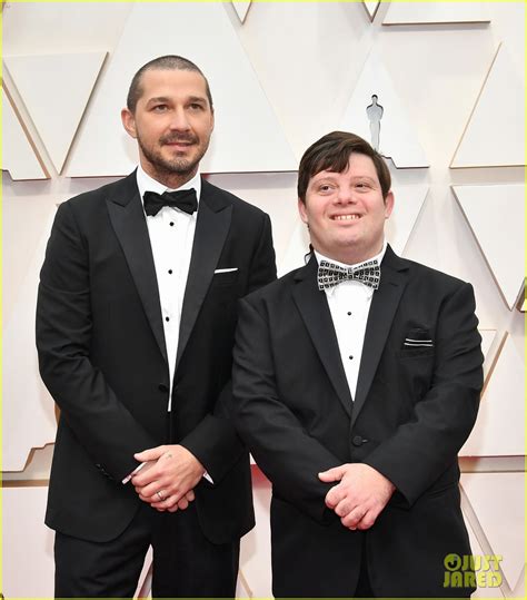 Shia LaBeouf Presents With 'Peanut Butter Falcon' Co-Star Zack Gottsagen at Oscars 2020: Photo ...