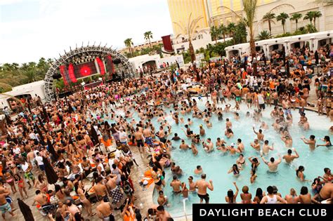 Best Vegas Pool Parties - The 5 Best Pool Parties in Las Vegas - Travefy | Vegas ... : Check ...