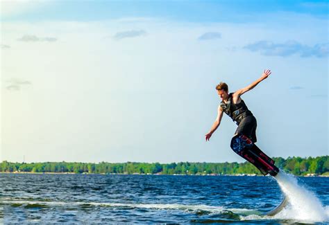 5 reasons you should try water sports like Flyboarding - Skyhigh Flyboard