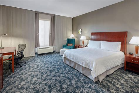 Hilton Garden Inn Schaumburg Rooms: Pictures & Reviews - Tripadvisor