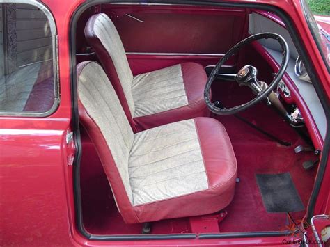 1959 Morris Mini Minor interior | Mini morris, Mini, Classic cars