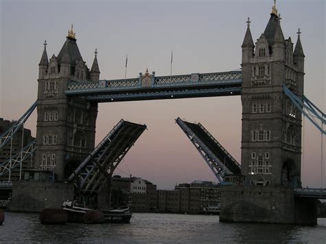 had seen the tower bridge opening | Tower bridge, Tower, Favorite places