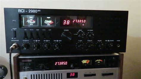 Short Video of a RCI-2980WX 12 band radio - the last of the great big box CBs - 6 Digit Counter ...