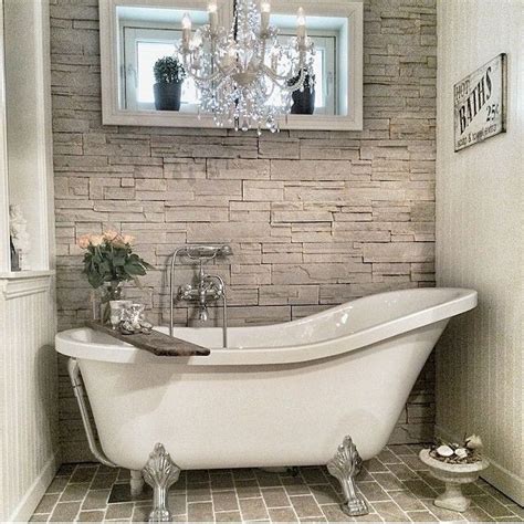 10+ Small Bathroom With Clawfoot Tub Design - DHOMISH