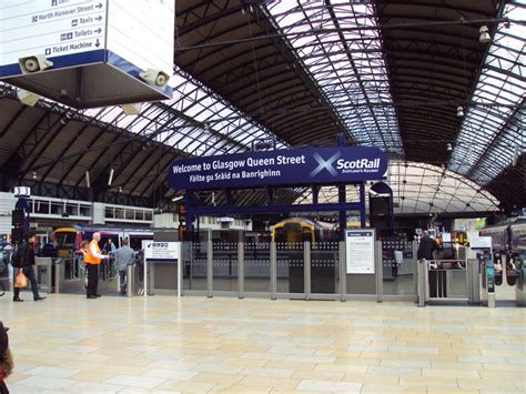 Glasgow Queen Street Station | Glasgow, Railway station, Visit glasgow