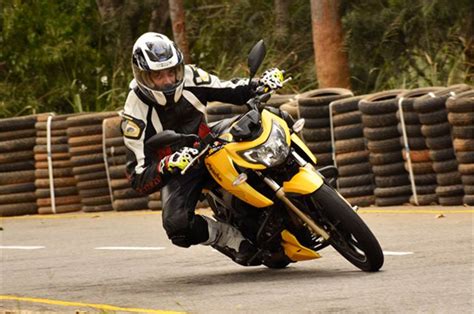 2016 TVS Apache RTR 200 review, test ride - Autocar India