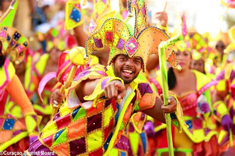 2018 Curaçao Carnival Programme - Kariculture