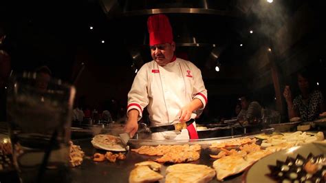 HIBACHI Chef tricks - YouTube