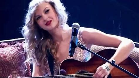 Taylor Swift - Ours (Live from Speak Now World Tour) - YouTube