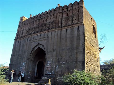 Trekking Experiences!: Balapur Fort