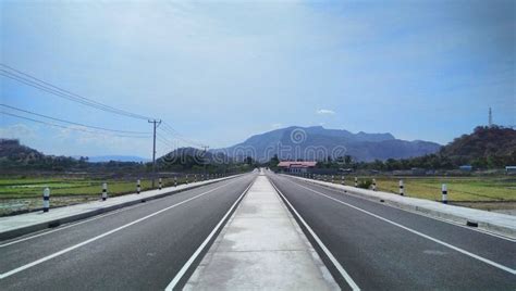 Two-lane Road with Mountain in Manatuto, Timor-Leste Stock Photo - Image of road, racetrack ...