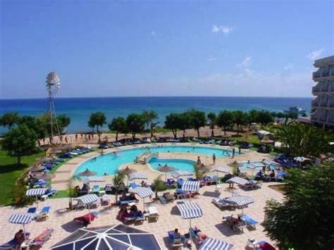 Pernera Beach Hotel, Protaras, Cyprus. Book Pernera Beach Hotel online